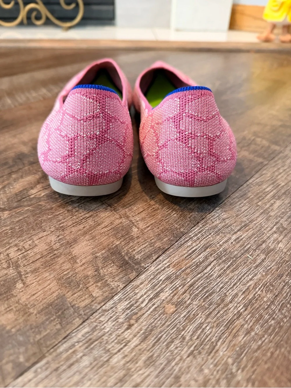 Rothy’s The Point Flats Women’s Size 10 Pink Patterned Knit Washable Pointed Toe - Picture 4 of 9